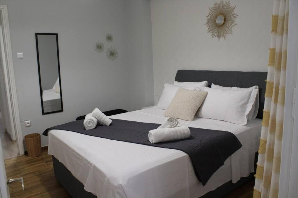 Apartamento Kouki House Atenas Exterior foto